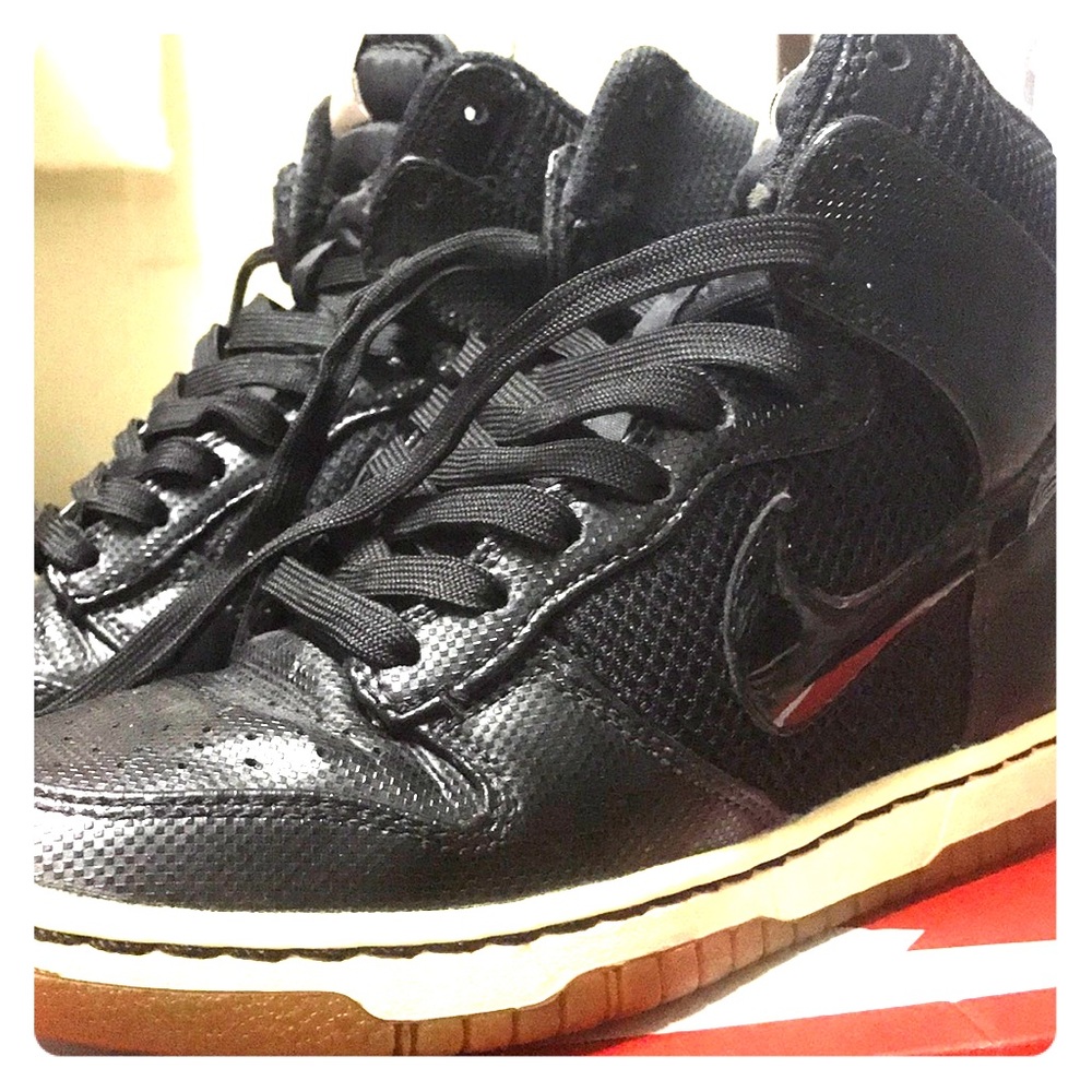 Women's Nike Dunk Sky Hi Essential Wedge size 5.5